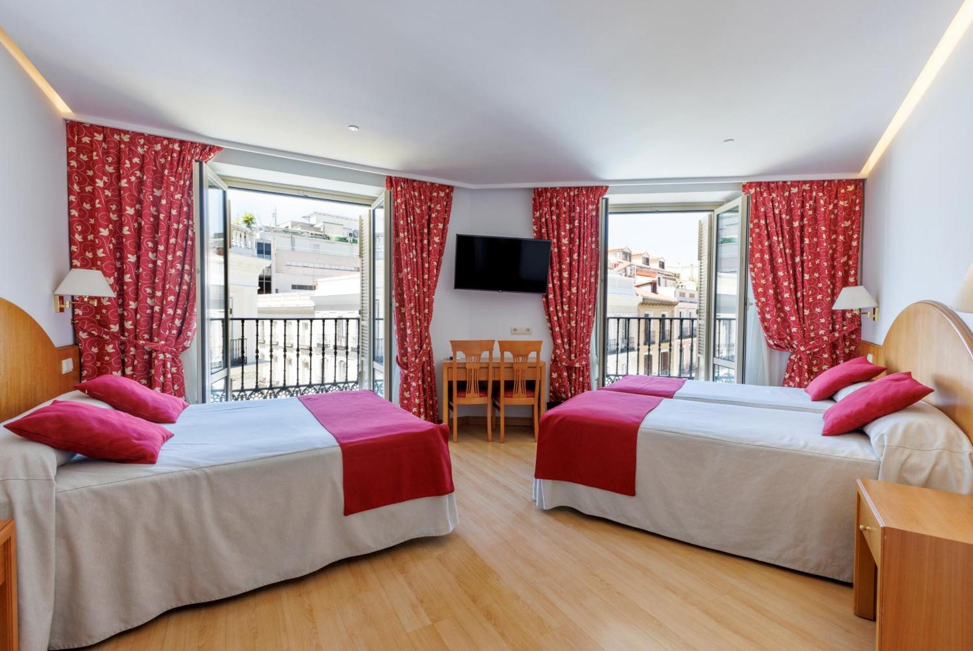 Hotel Europa Madrid Kültér fotó