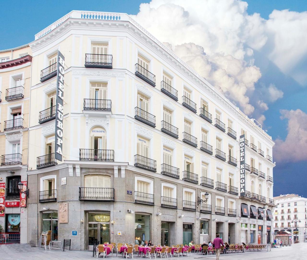 Hotel Europa Madrid Kültér fotó