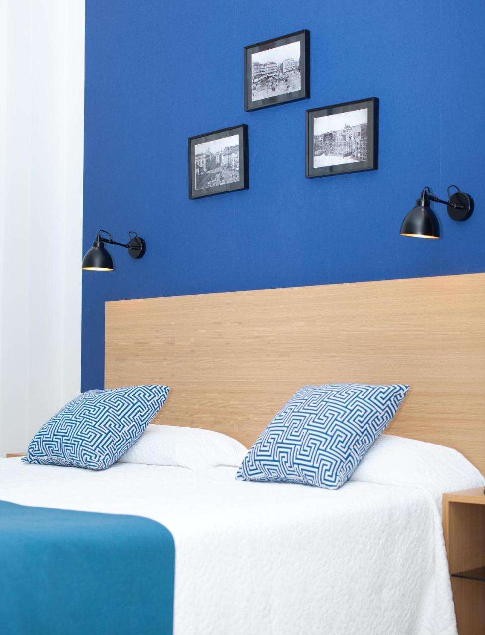 Hotel Europa Madrid Kültér fotó