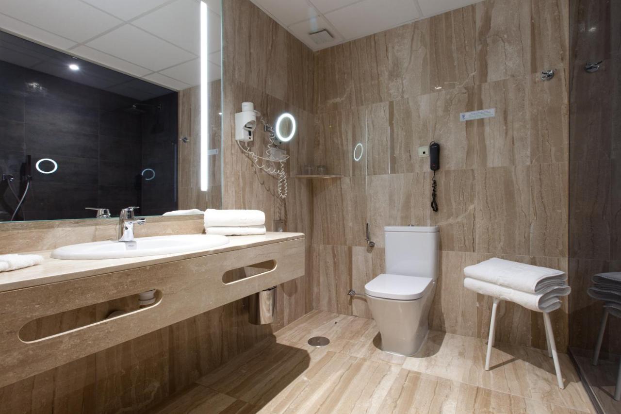 Hotel Europa Madrid Kültér fotó